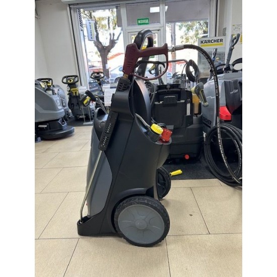 Професионална трифазна водоструйка Karcher HD 10/21-4 S